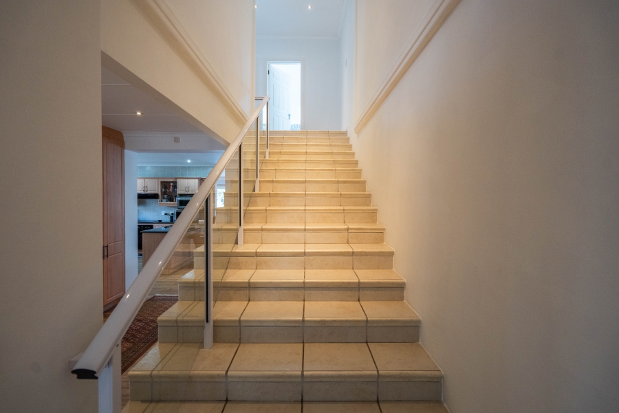 6 Bedroom Property for Sale in Royal Alfred Marina Eastern Cape